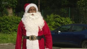 Festive Return Of Death In Paradise Delights Fans