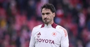 Mats Hummels Faces Turbulent Times At AS Roma