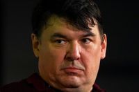 Graham Linehan says he was arrested at Heathrow Airport for posts about trans people