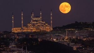 First Supermoon Of 2024 Dazzles Skywatchers Worldwide