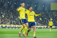 CR7 bags a brace, edges closer to 1,000th goal and keeps Al-Nassr top