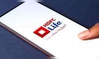 HDFC Life, SBI Life, LIC other insurance stocks in focus after GST exemption on policies - CNBC TV18