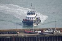 Number of migrants arriving in UK this year after crossing Channel passes 5,000