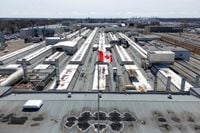 Ottawa rolls back tariff relief for GM, Stellantis after auto production cuts