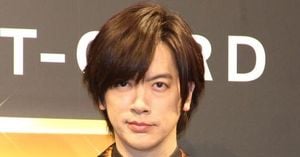 DAIGO Celebrates Cooking Milestone With Daughter's Bento