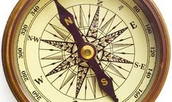 Tam kuzey kutup noktasında pusula nasıl tepki verir?