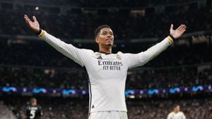 Real Madrid Edges Out Villarreal 2-1 To Claim Top Spot