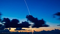 SpaceX, Florida’dan 28 Starlink Uydusunu Yörüngeye Fırlattı.