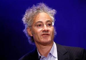 Palantir Shares Plummet Despite Strong Q1 Earnings Report