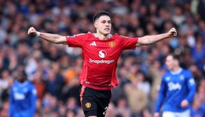 Dramatic Draw As Everton And Man Utd Battle To 2-2 Stalemate