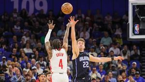 Houston Rockets Defeat Orlando Magic 116-108 At Home