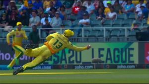 Faf Du Plessis' Stunning Catch Defies Expectations At SA20