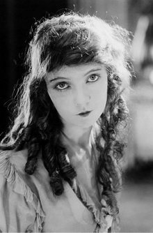 Lillian Gish