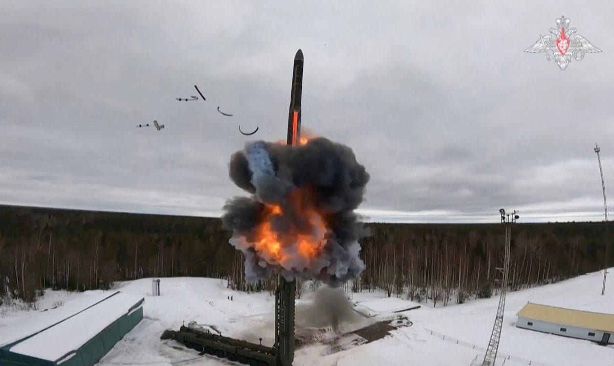 Russia Deploys Oreshnik Hypersonic Missile For First Time - The ...