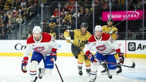 Canadiens Overcome Senators 5-2 To Boost Playoff Hopes