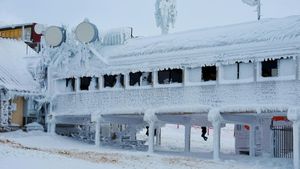 Hokuriku Shinkansen Line Faces Temporary Suspension Due To Severe Weather