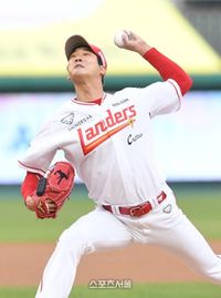[포토]한화전 선발 등판한 SSG 김광현 : 네이트 스포츠