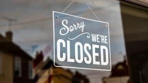 Which Grocery Stores Are Open New Year’s Day 2026