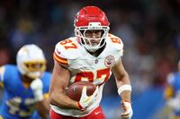 Travis Kelce headbutts a Chiefs teammate amid frustration during the game against the Chargers