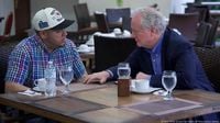 El Salvador: US senator meets wrongly deported Abrego Garcia – DW – 04/18/2025