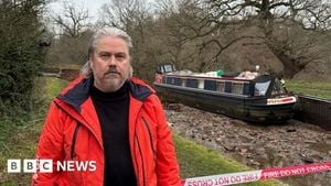 Llangollen Canal Collapse Strands Boaters Before Christmas