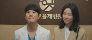'Wise Resident Life' Captivates Viewers With Inspiring Stories