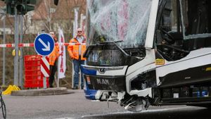 Saarbrücken Bus Collision Leaves Multiple Injuries