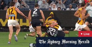 Hawthorn Tops Carlton At MCG In Thrilling Round Two Clash