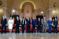 Elezioni Romania 2025, oggi le presidenziali: chi guida i sondaggi e cosa preoccupa Ue