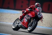 SBK | Round Italia 2025, FP1: Bulega primo tra tante cadute