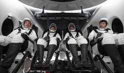 FRAM2 Astronotları, Kendi Tarihi Uçuşları Öncesinde SpaceX Fırlatmasını İzledi!