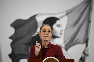 Sheinbaum Demands Answers After Migrant Deaths In US