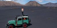 I started backpacking in Southeast Asia 30 years ago. It was better before smartphones and social media.