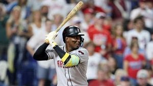 Dodgers Edge Diamondbacks In High-Scoring Thriller