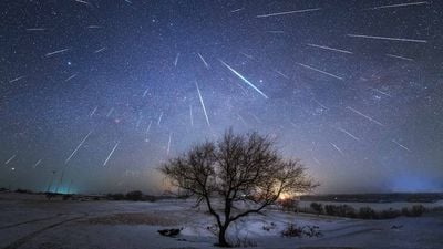 Meteor Yağmuru (Gök Taşı Yağmuru) Nedir? Nasıl Gözlenir?