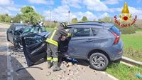Ceglie Messapica, scontro frontale tra due auto: Christian Caramia muore a 34 anni. Un ferito grave