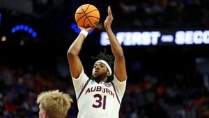 Auburn Tigers Defeat Creighton, Advance To Sweet 16