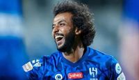 ياسر الشهراني يقترب من الانتقال إلى القادسية