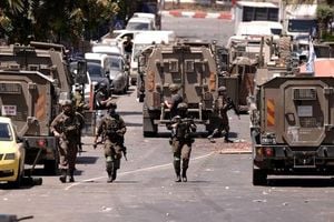 Israeli Forces Raid Ramallah Currency Exchange Amid Tensions