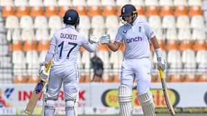 Ben Duckett Sets Champions Trophy Record With 165 Runs