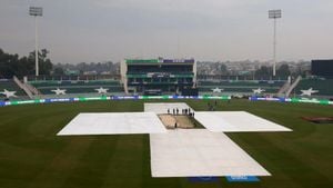 Pakistan Vs Bangladesh Match Faces Rain Delay