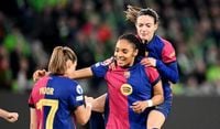 El Barcelona vence al Wolfsburg en la ida de los cuartos de final de la Champions League Femenina