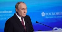 Ministry of Defence probe after Russian hackers 'put military files on dark web'