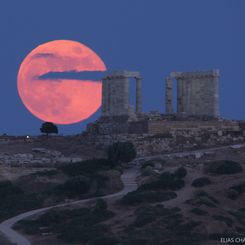  Strawberry Moon over the Temple of Poseidon 