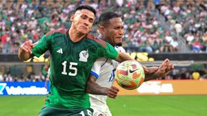 Mexico Prepares For Crucial Nations League Semifinal Against Canada