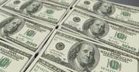 Минэкономразвития ожидает курс доллара на уровне 98,7 руб. к концу 2025 года