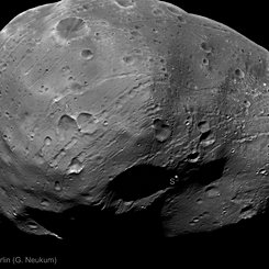 Phobos' South Pole from Mars Express
