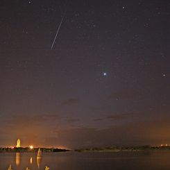 Shuttle and Meteor