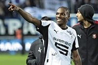 Chelsea in talks with Rennes over deal for defender Jeremy Jacquet