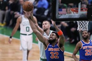 Celtics Struggle Again As Porzingis Battles Illness
